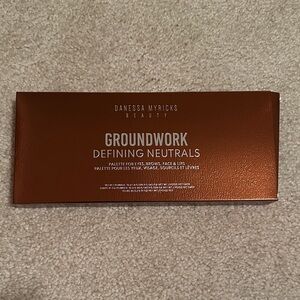Danessa Myricks Beauty Groundwork Defining Neutrals - New velvet pomade palette